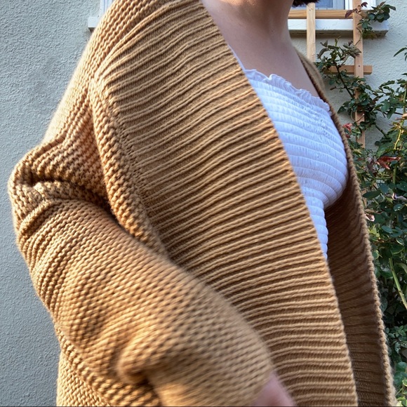 Tobi Oversized Cardigan - Picture 6 of 6